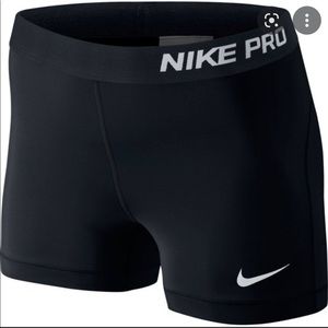 Black Nike Pros
